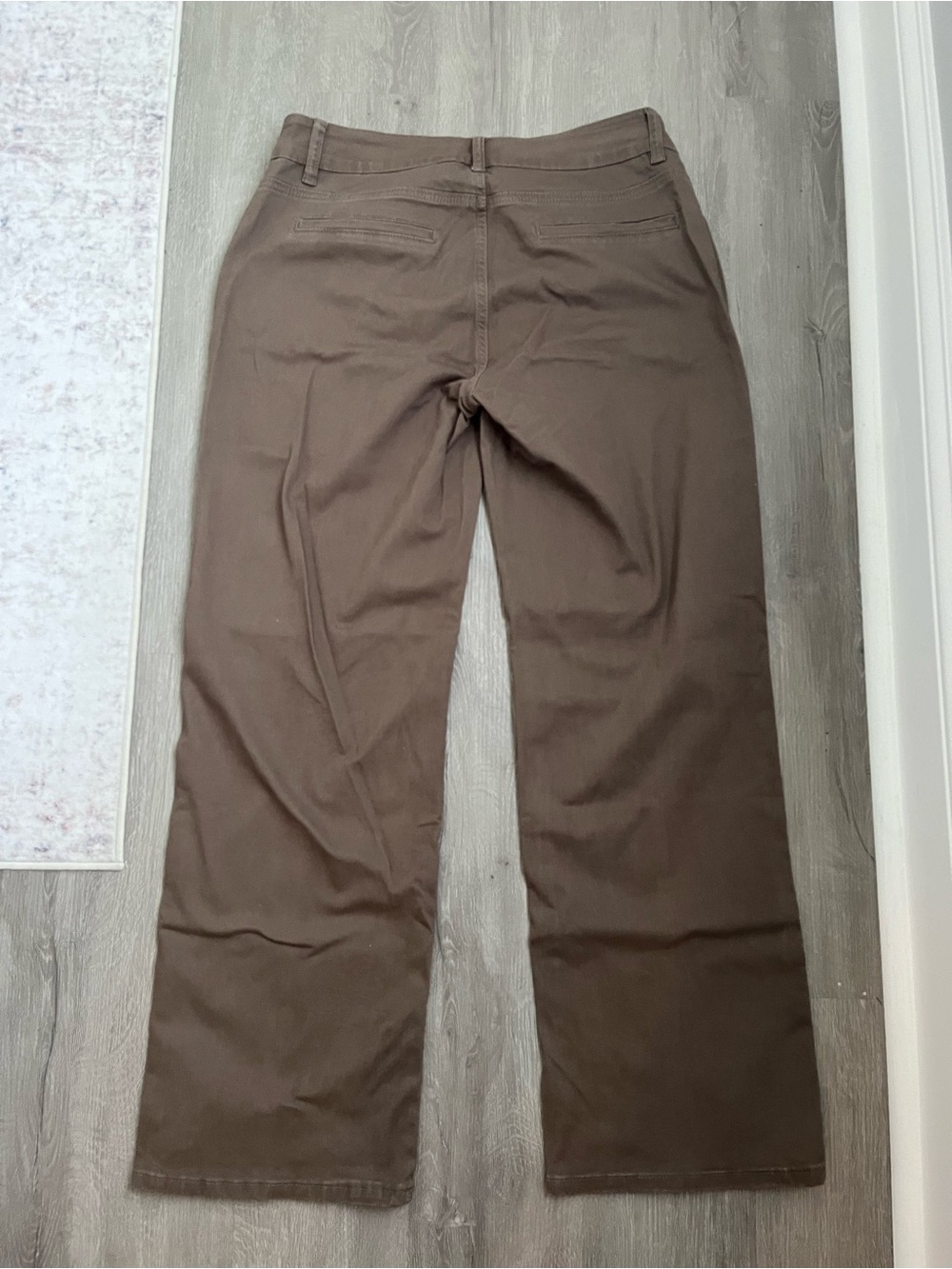 Women’s Jeans - Picture 2 of 5